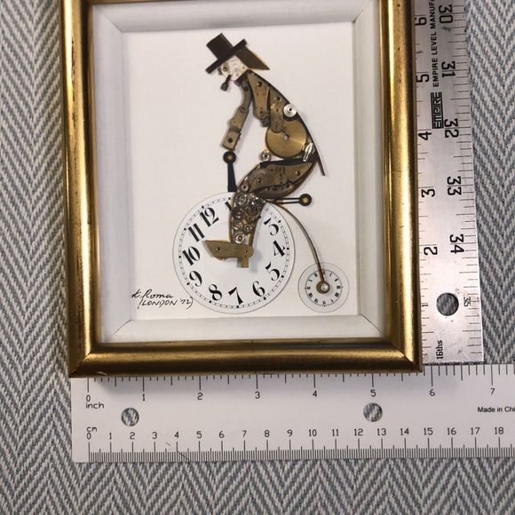 VINTAGE Original Metal Sculpture Folk Art in Frame. Artist is Roma. London 1972. - Picture 11 of 11